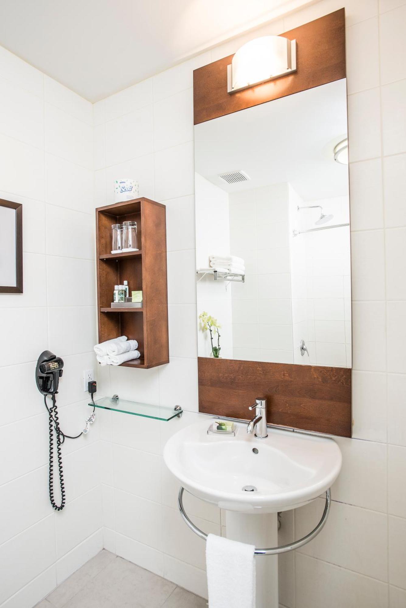Hotel Albert Par G5 Rouyn Εξωτερικό φωτογραφία